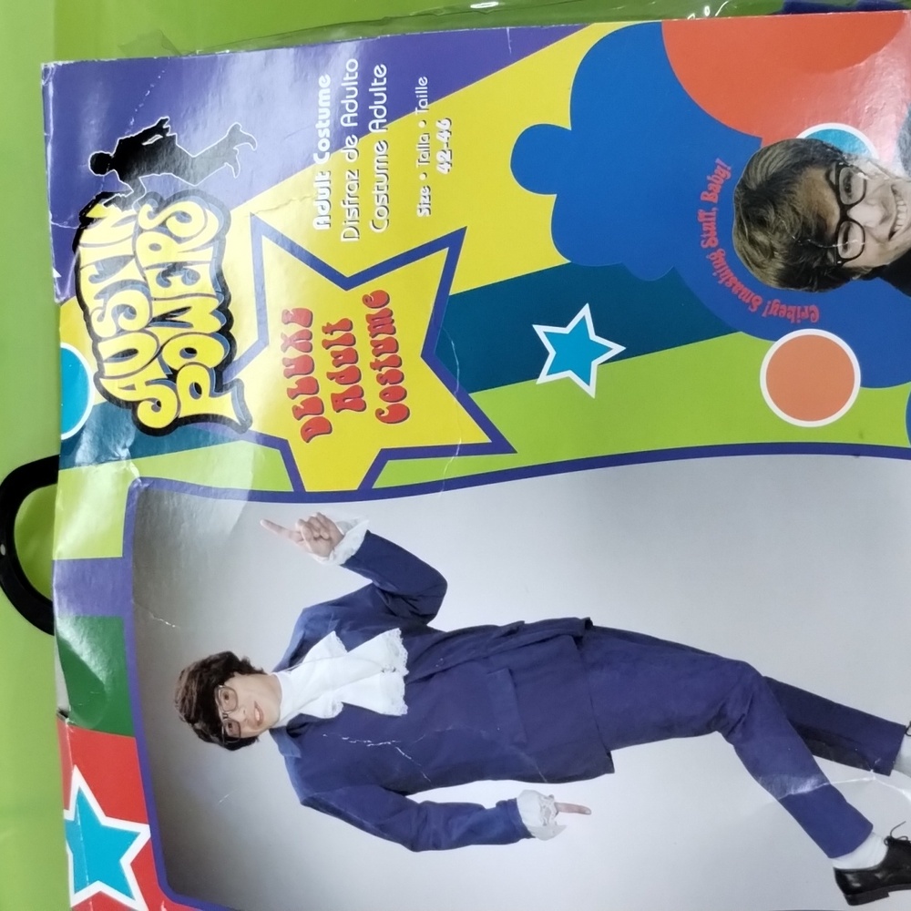 Adult Austin Powers Costume (Size 42-44)